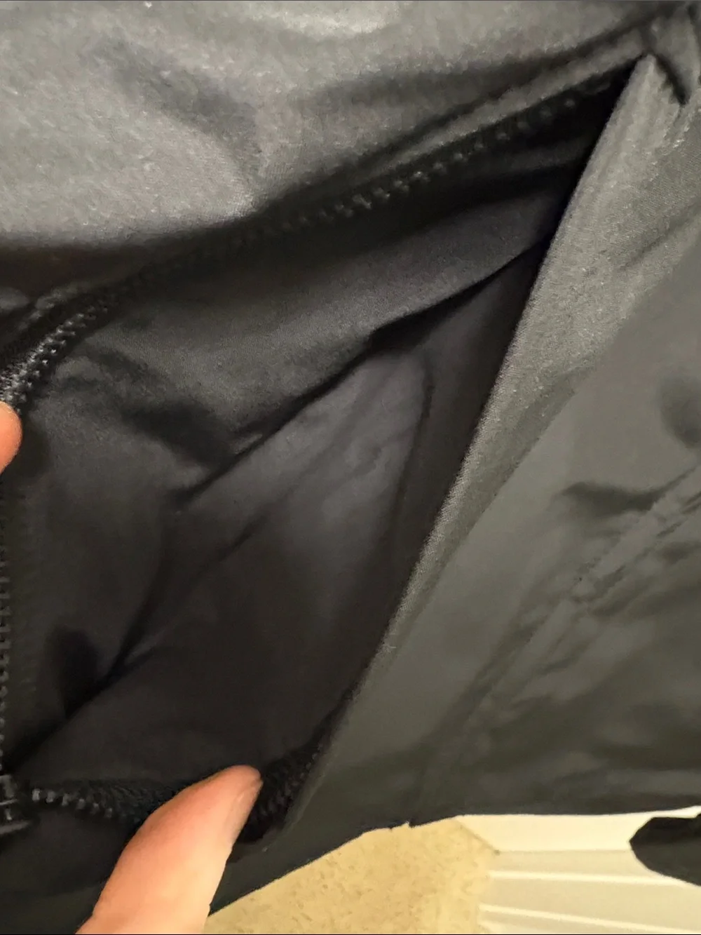 Banana Republic Black Nylon Zip Front water resistant Jacket Size L
